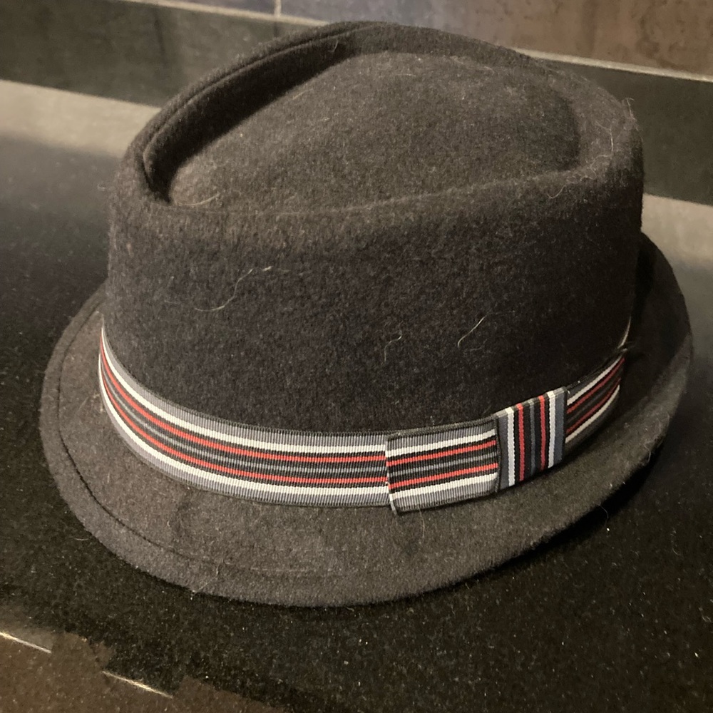 D & Y Fedora
